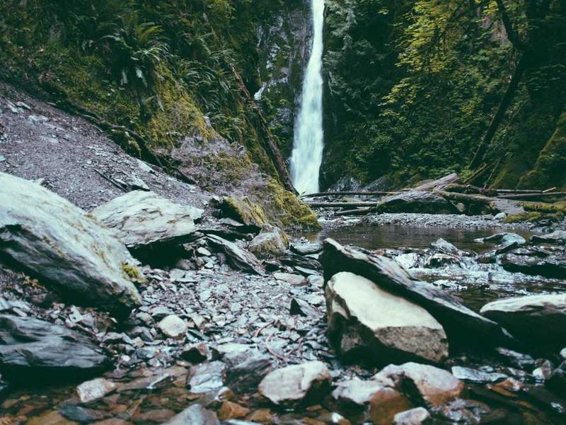 Công trình nhôm kính, vách tấm kính tại Toà Tổng Giám Mục Hà Nội (Nhà thờ lớn)